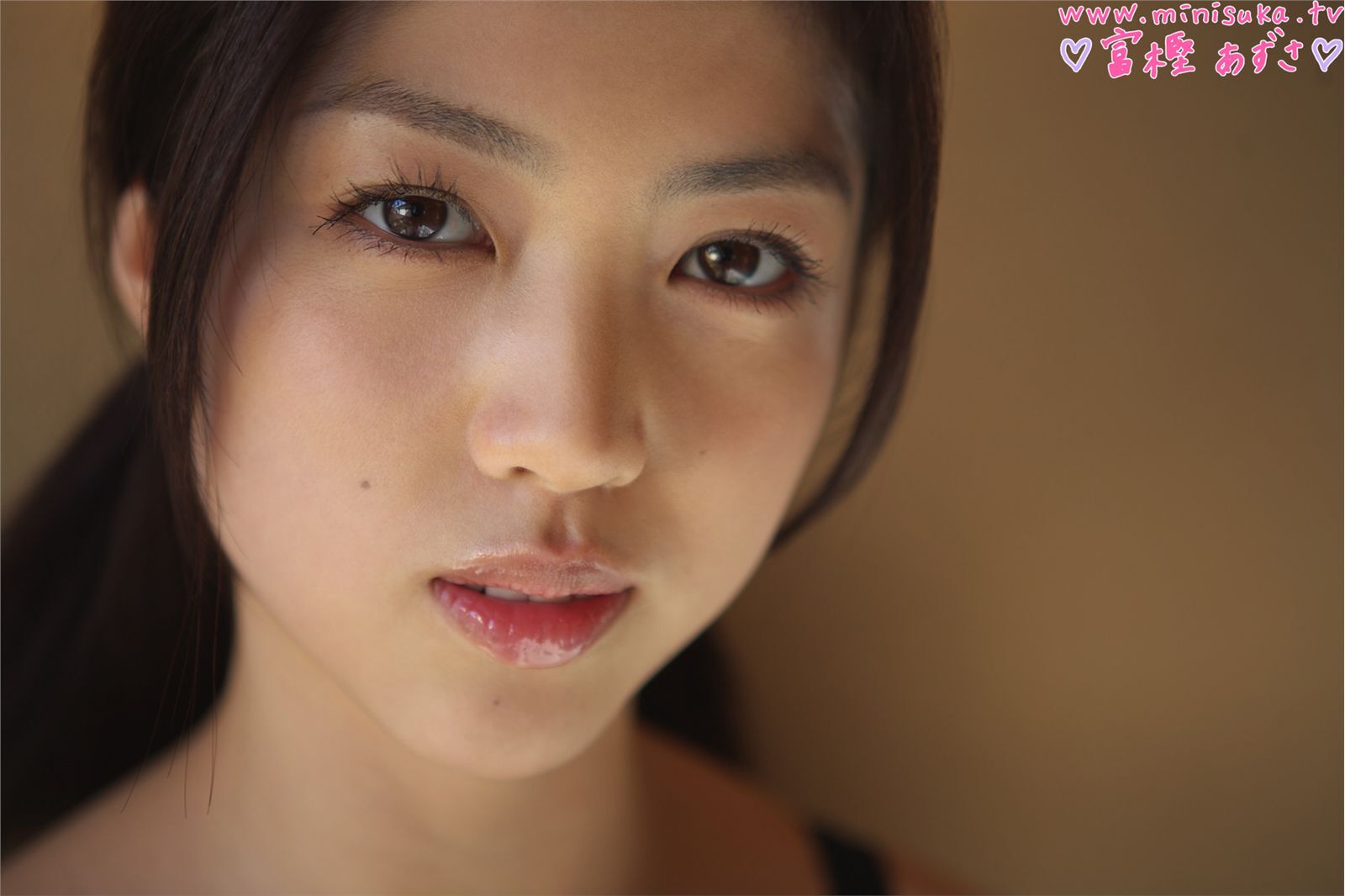 Togashi Azusa Minisuka. TV Women's high school girl